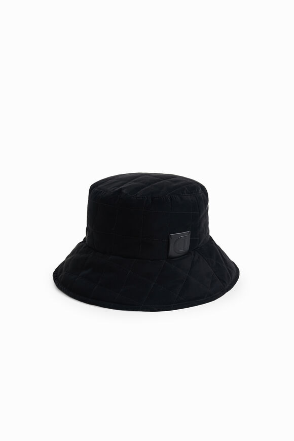 Capitonné rain hat