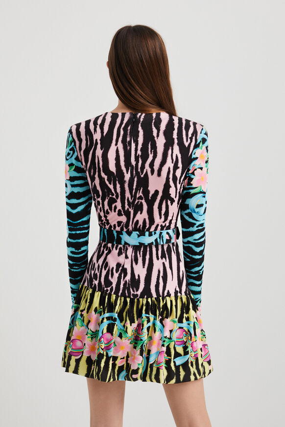Kurzes Kleid im Slim Fit mit Zebramuster | Desigual