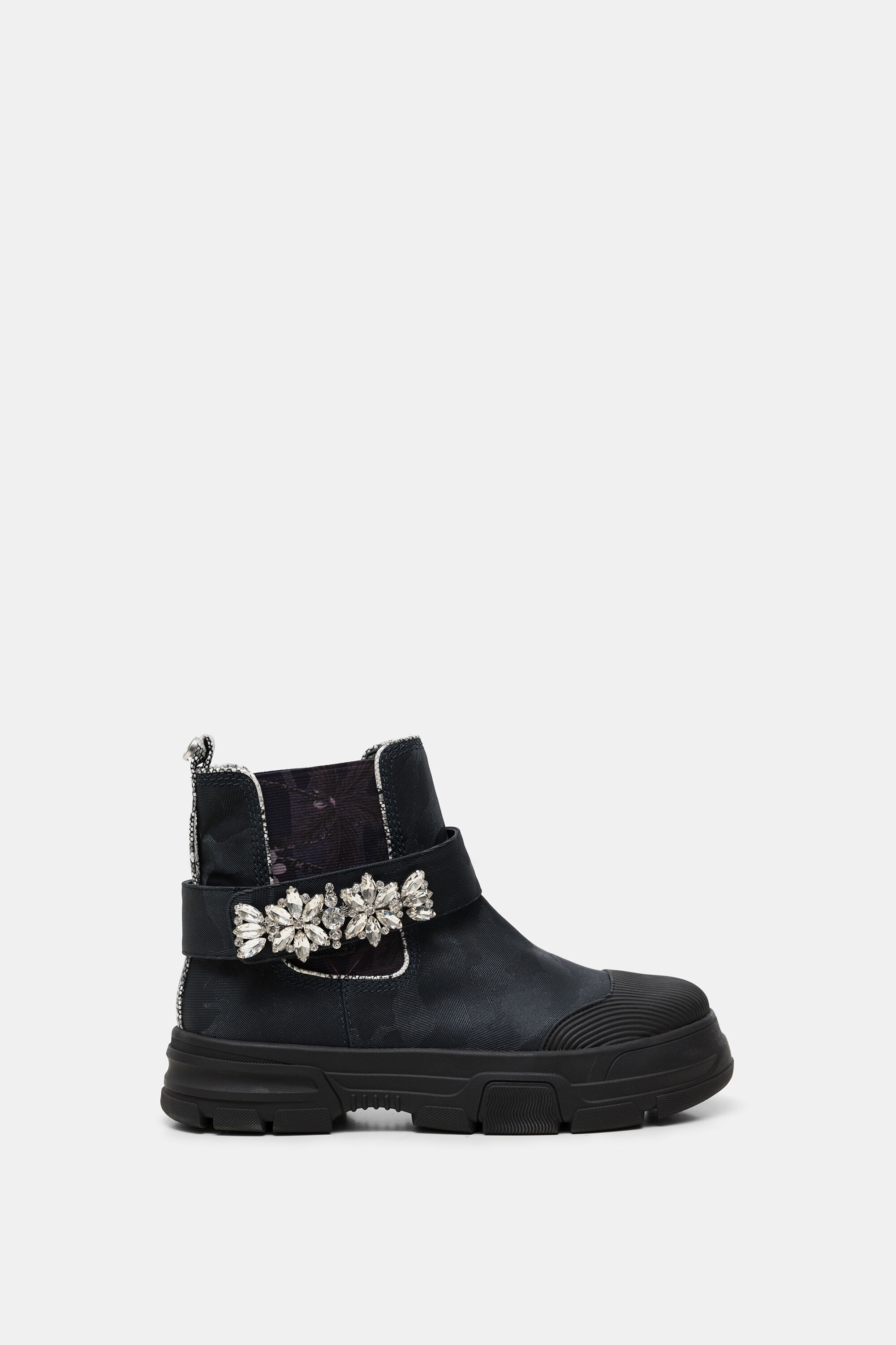 Combat boots jewels