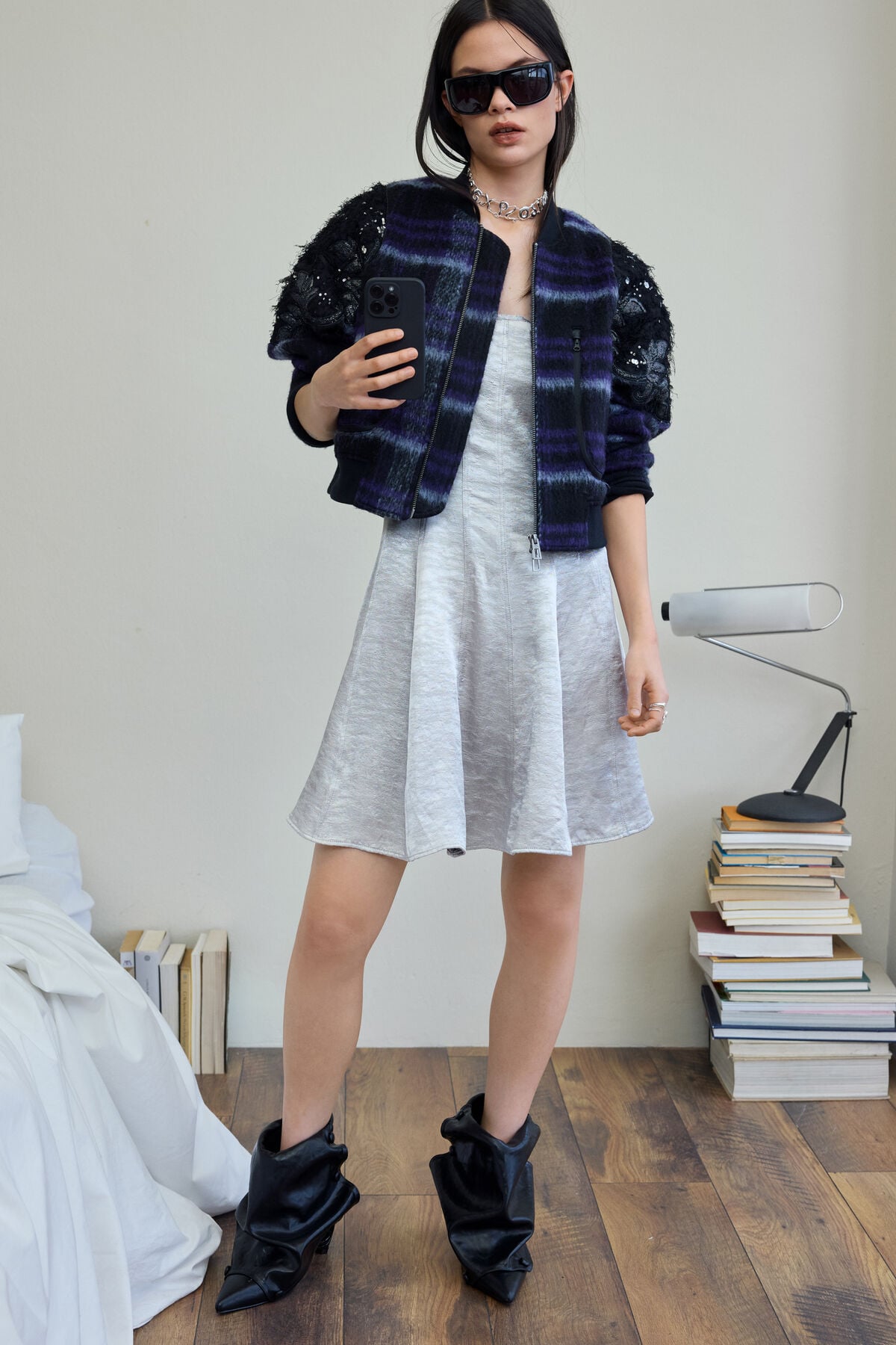 刺繍入りチェック柄ボンバージャケット ライラック 女性用 I Desigual.com