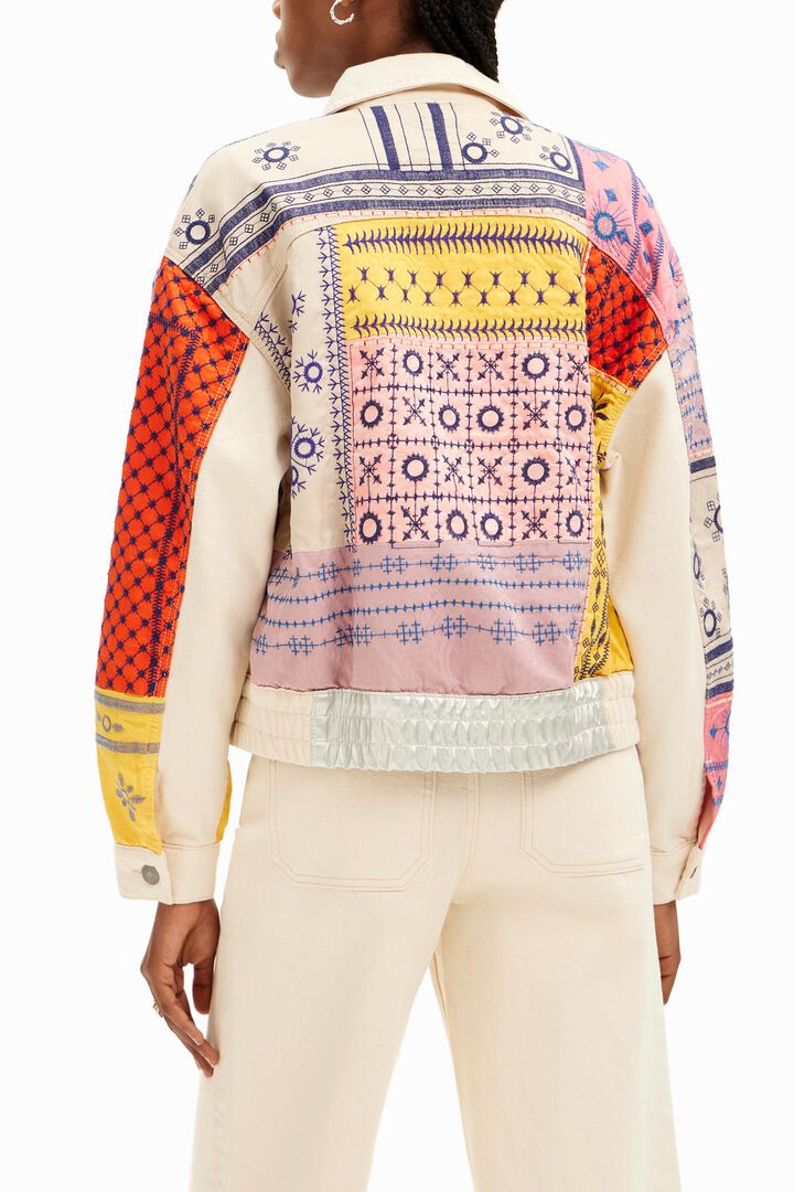Short embroidered denim jacket | Desigual