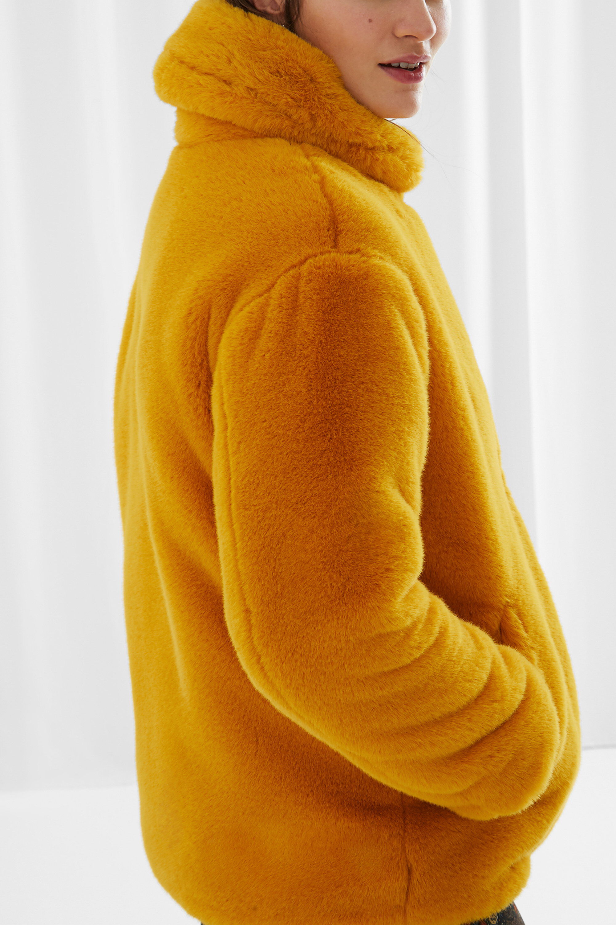 Oversize plush jacket