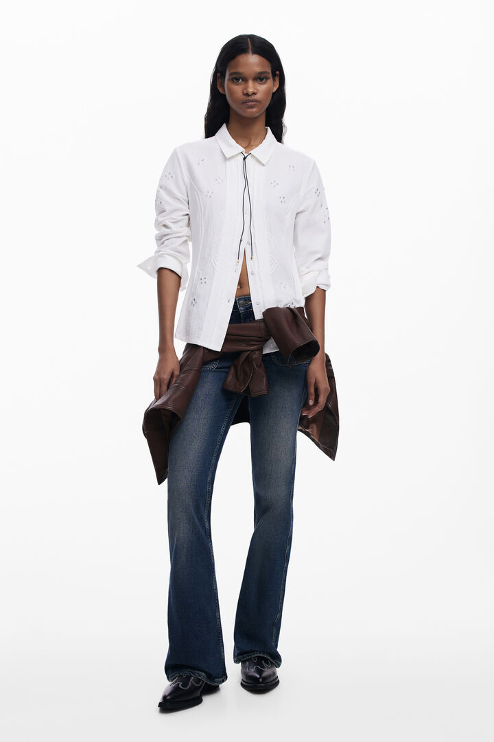 Camisa ajustada bordada | Desigual