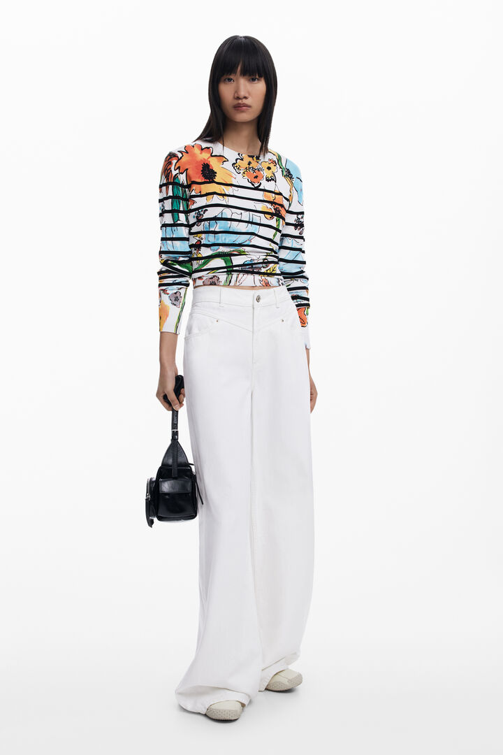 Maglione a righe con fiori
