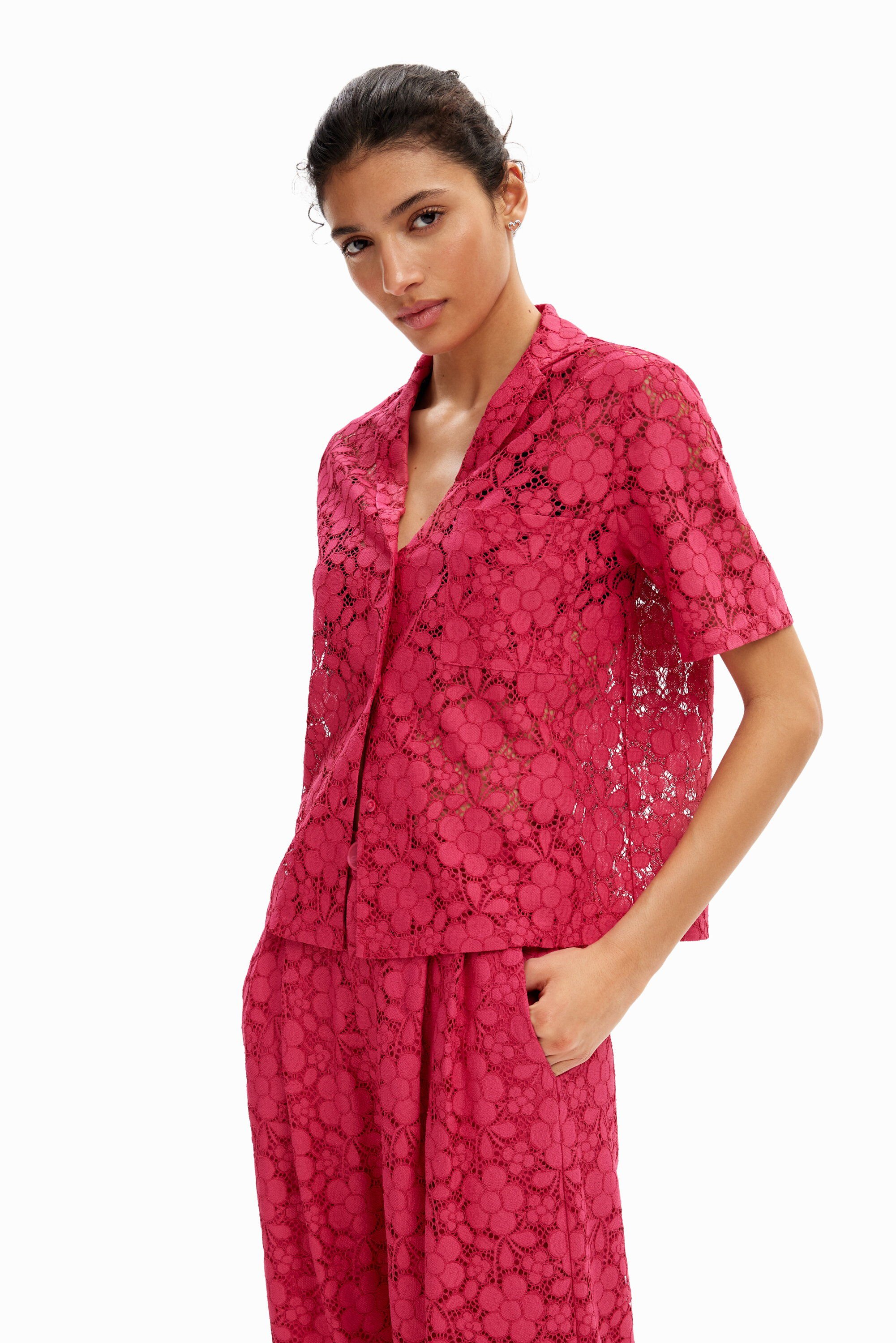 Chemise resort court dentelle