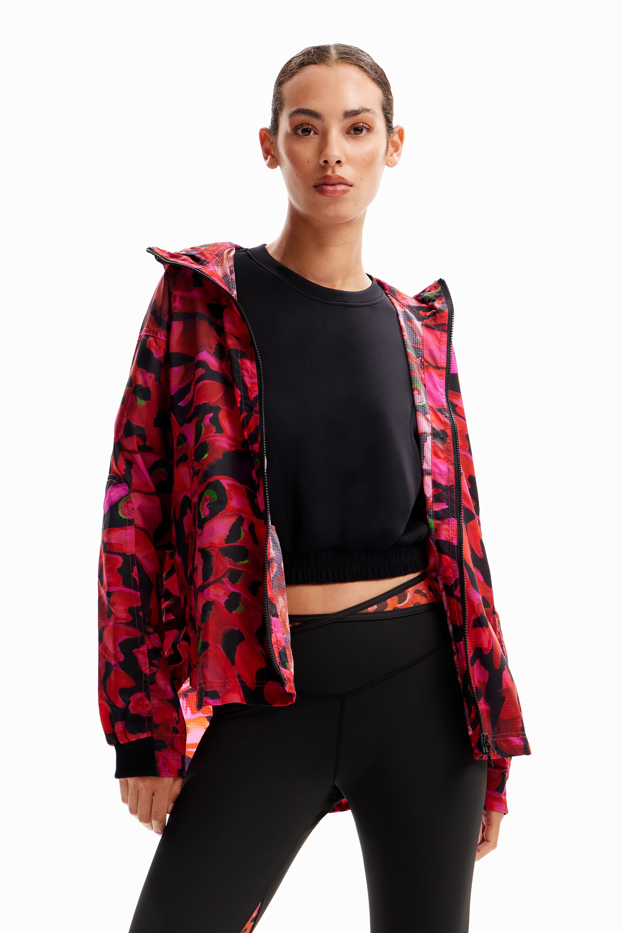 Red and black store nike windbreaker womens
