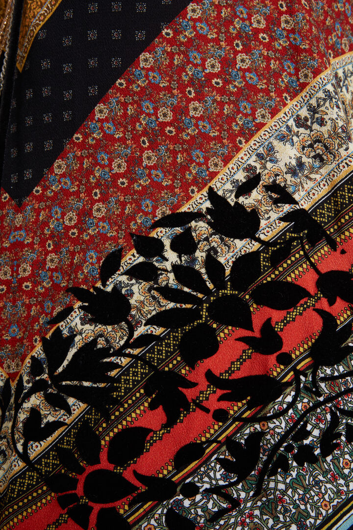 Blouse boho en viscose à col en V à cordon | Desigual