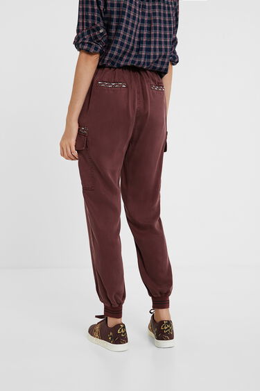 cropped cargo joggers