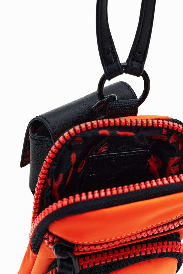 Plain smartphone pouch with logo | Desigual