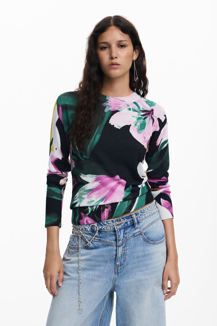 Fijne trui met bloemen