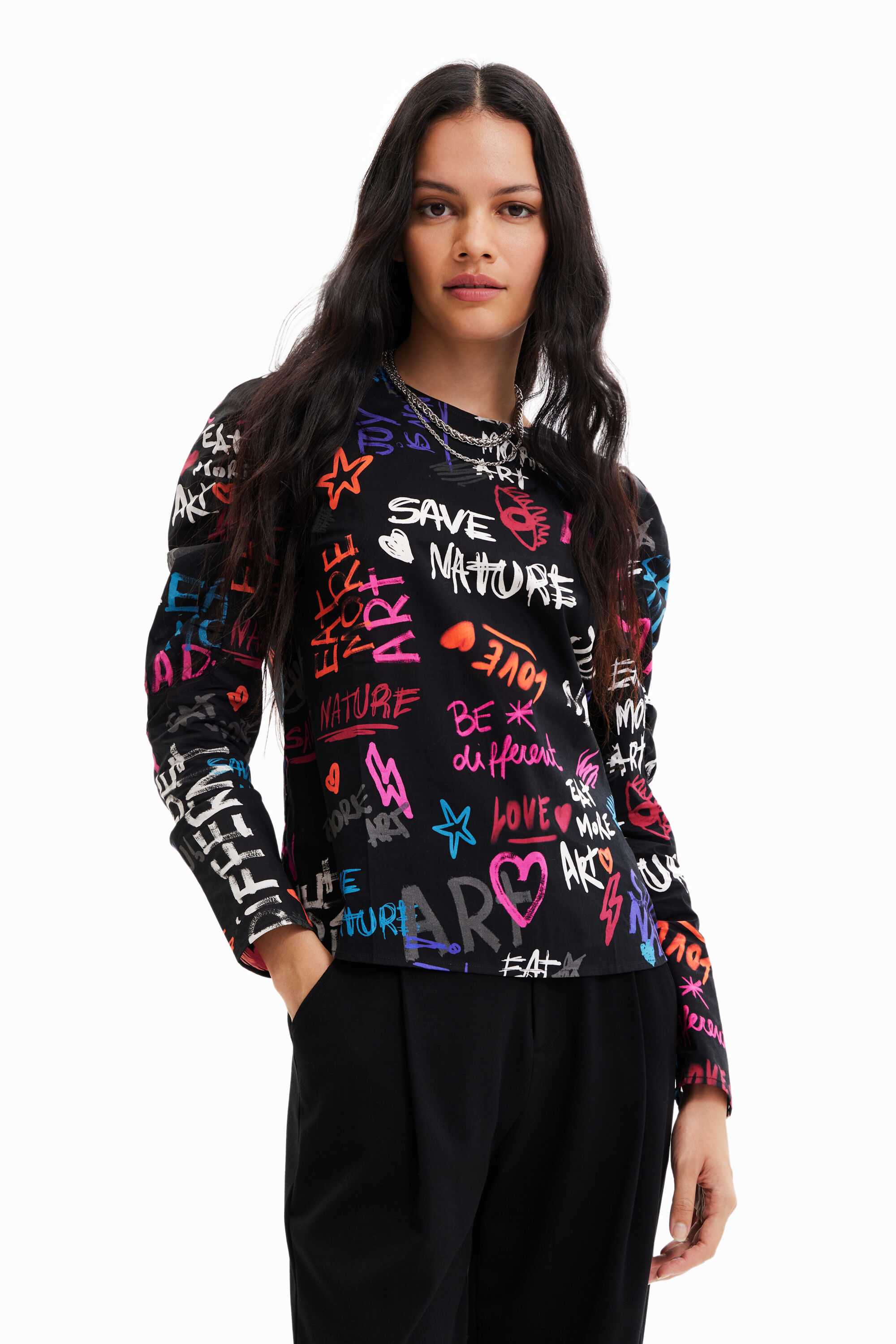 Balloon-sleeve blouse with text