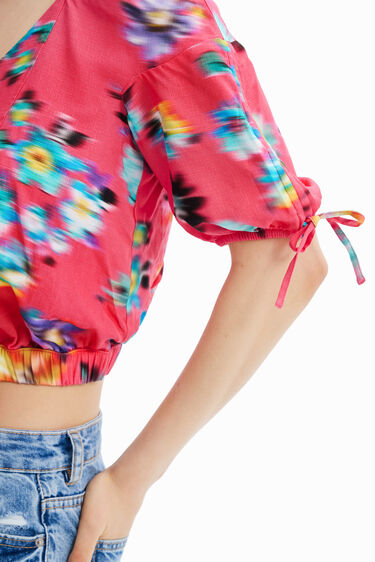 Blusa corta fruncido flores | Desigual
