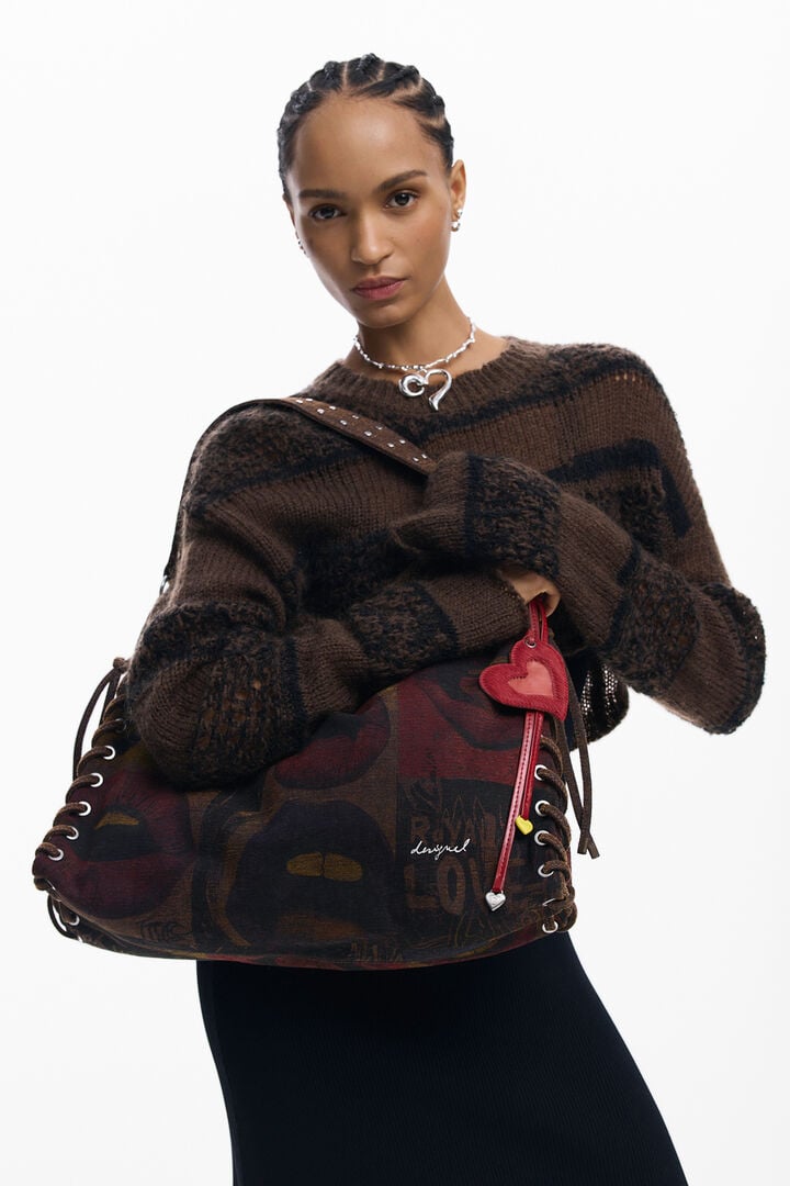 Grote tas met graffiti lippen