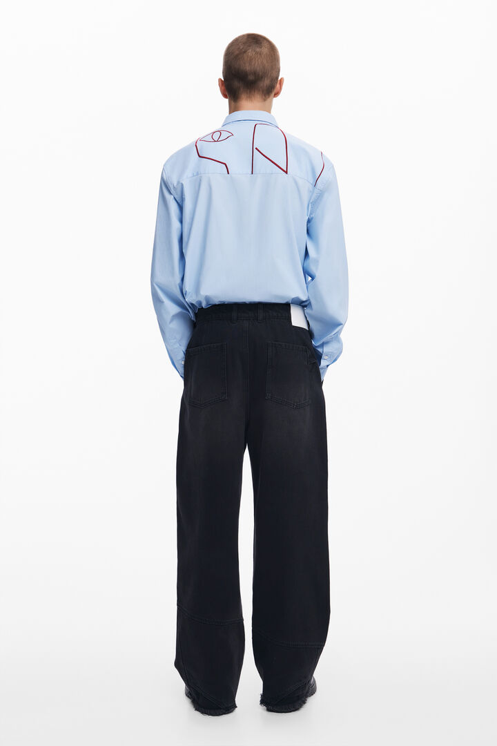 Upcycling jeans with frayed hem | Desigual