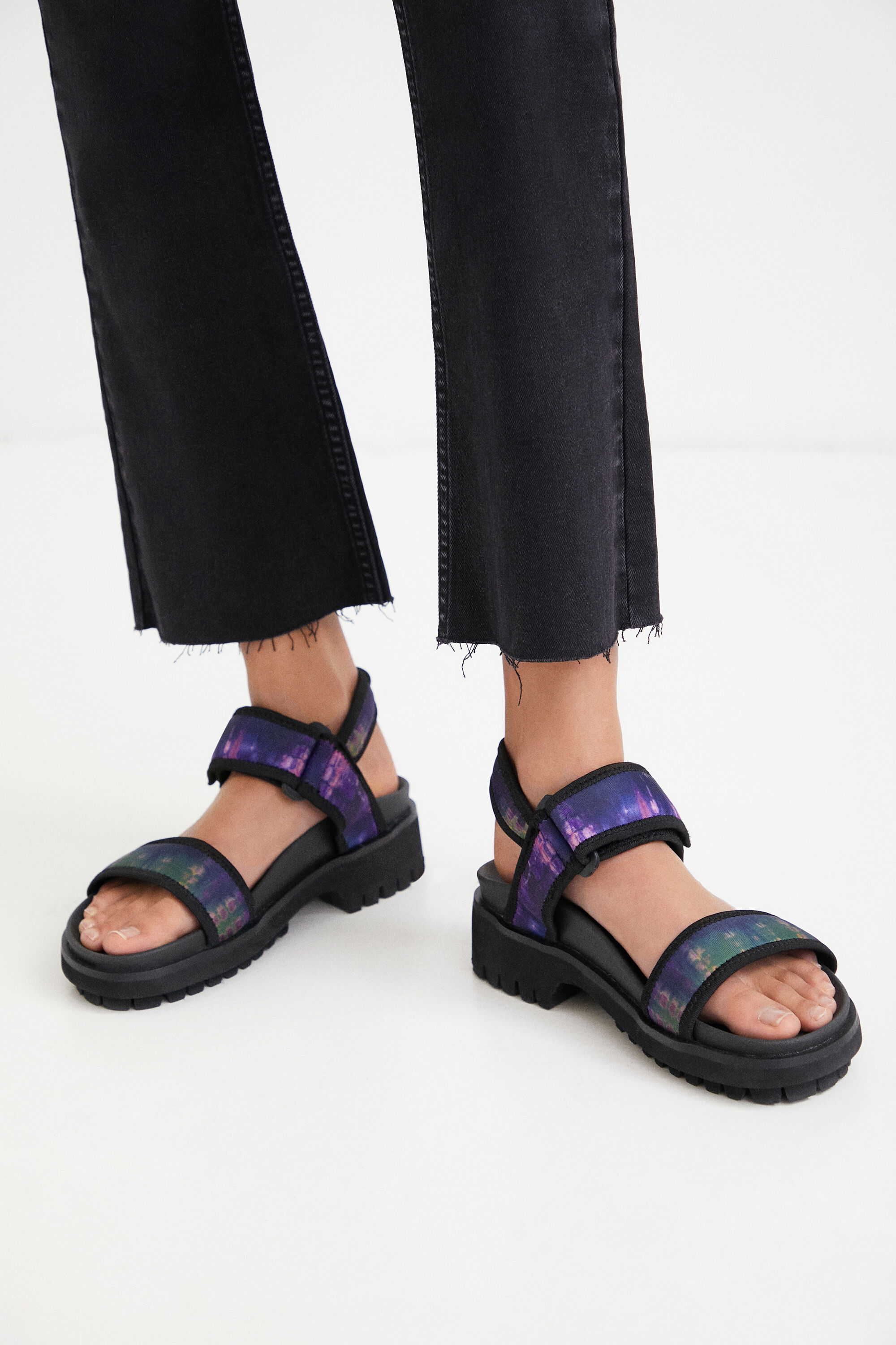 Sandale desigual top