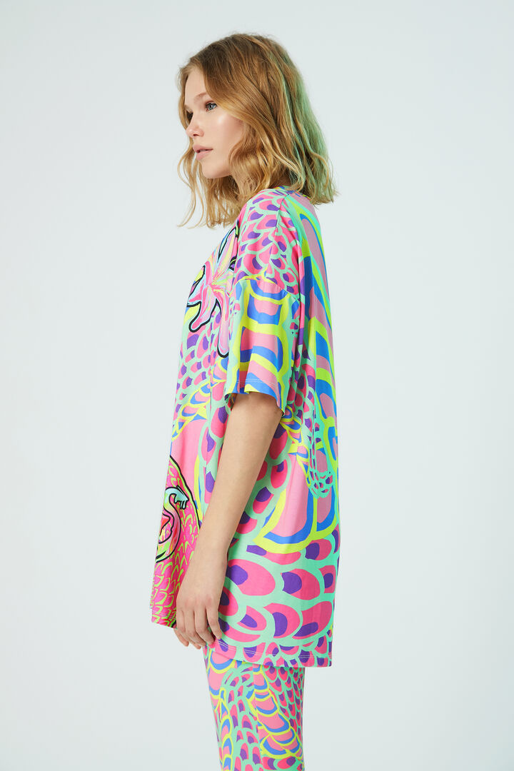 Long T-shirt fantasy print | Desigual