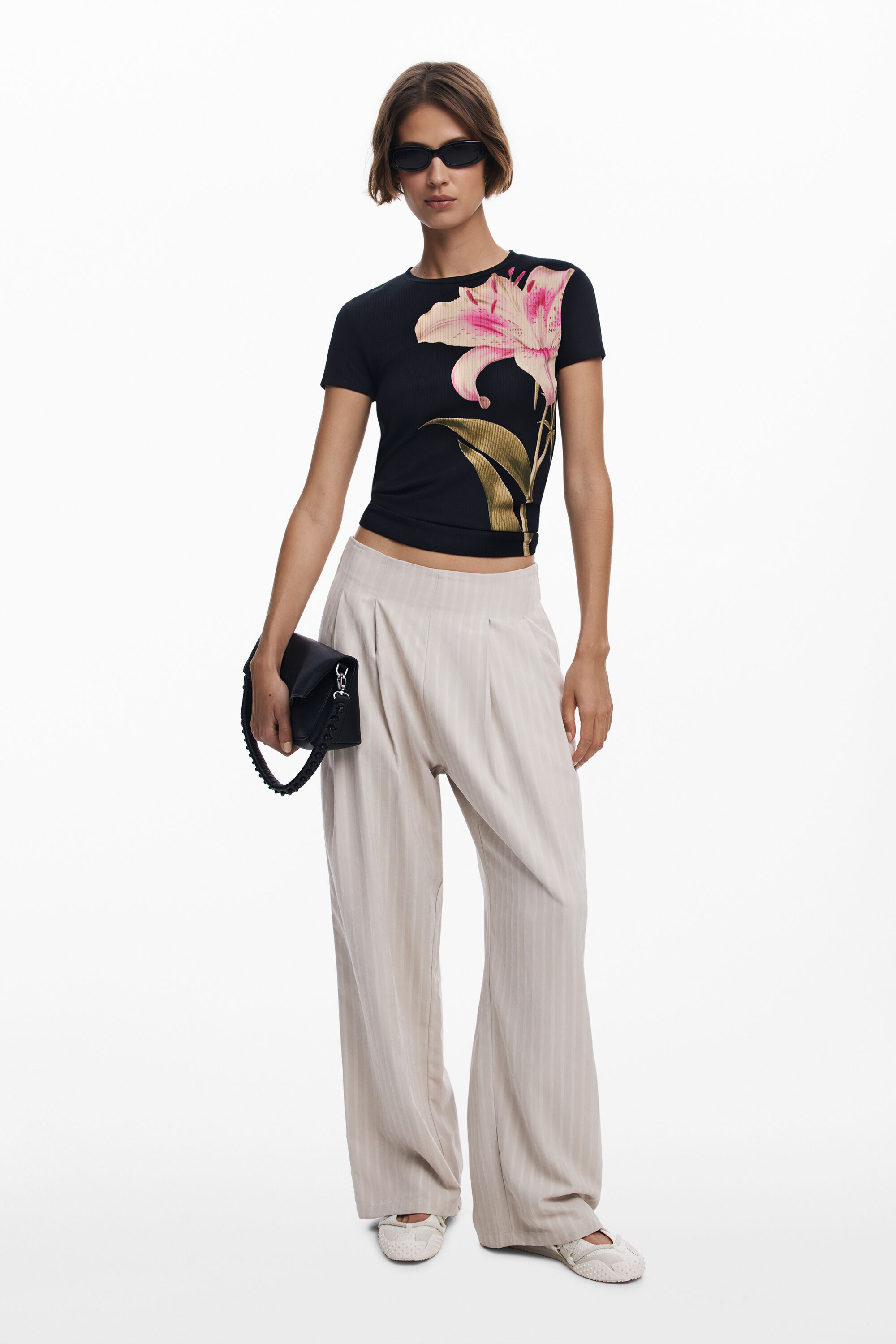 Kurzarm-T-Shirt in Orchideenfarbe