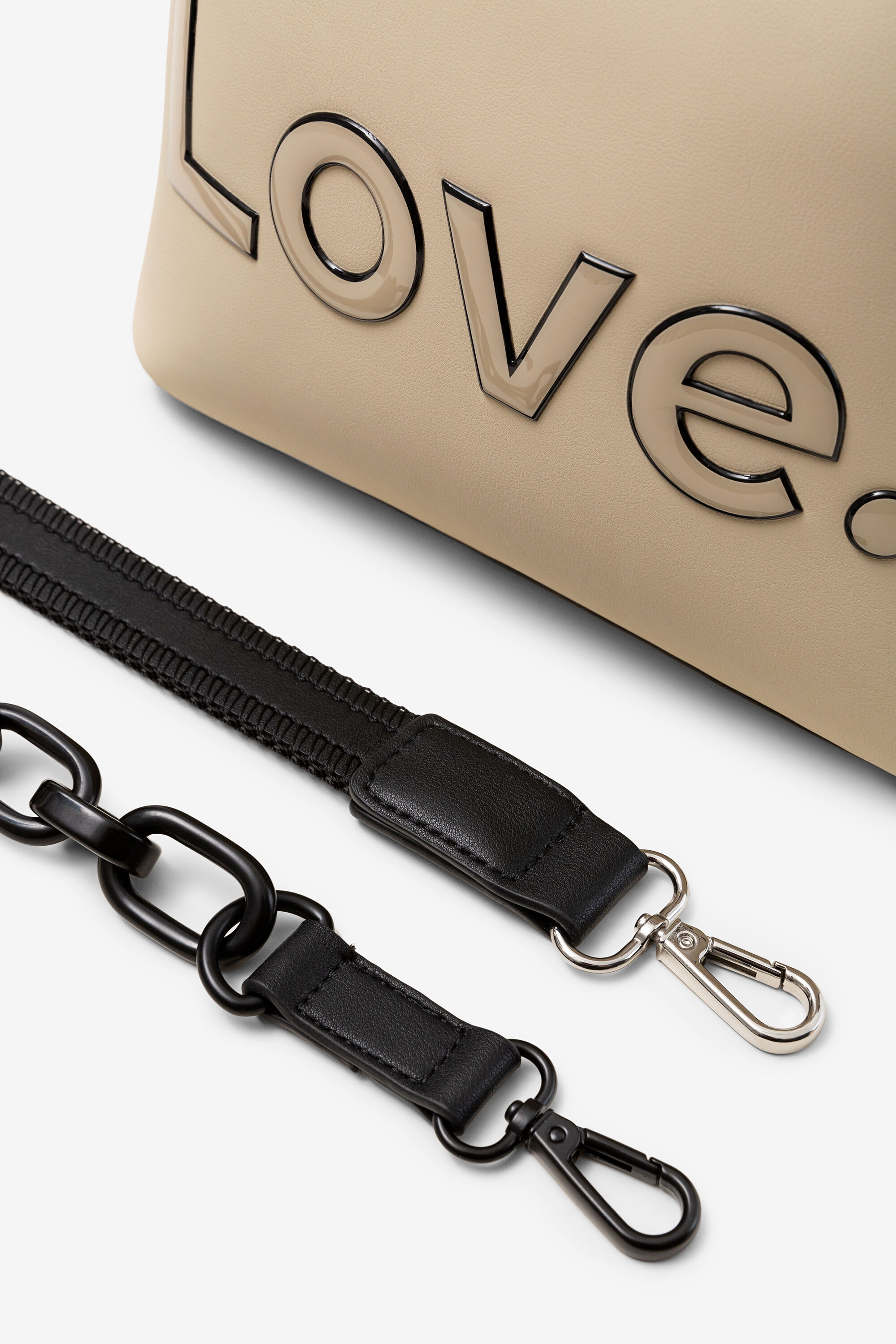 Bolso desigual sales love