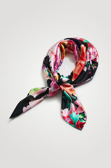 Square silk foulard | Desigual