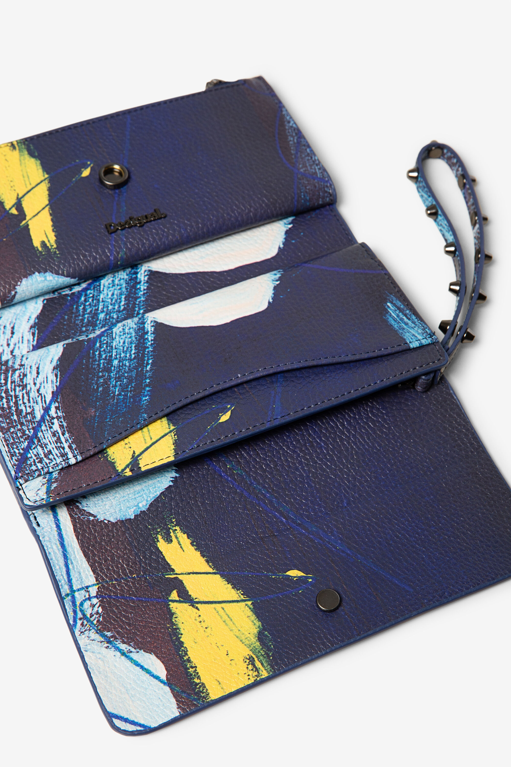 Reversible arty purse