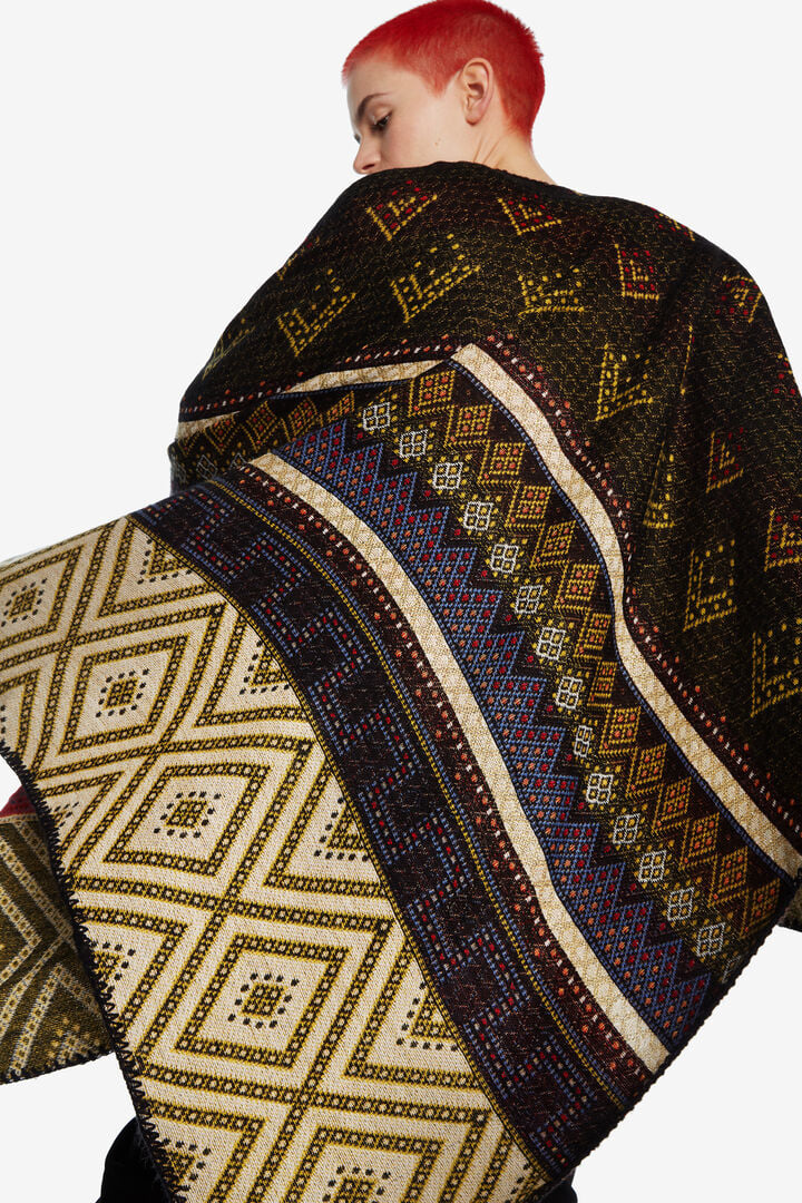 Ethnic square poncho | Desigual