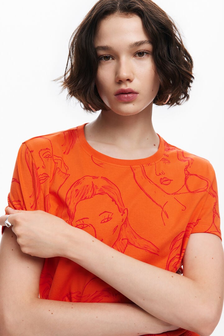 Camiseta estampado caras | Desigual