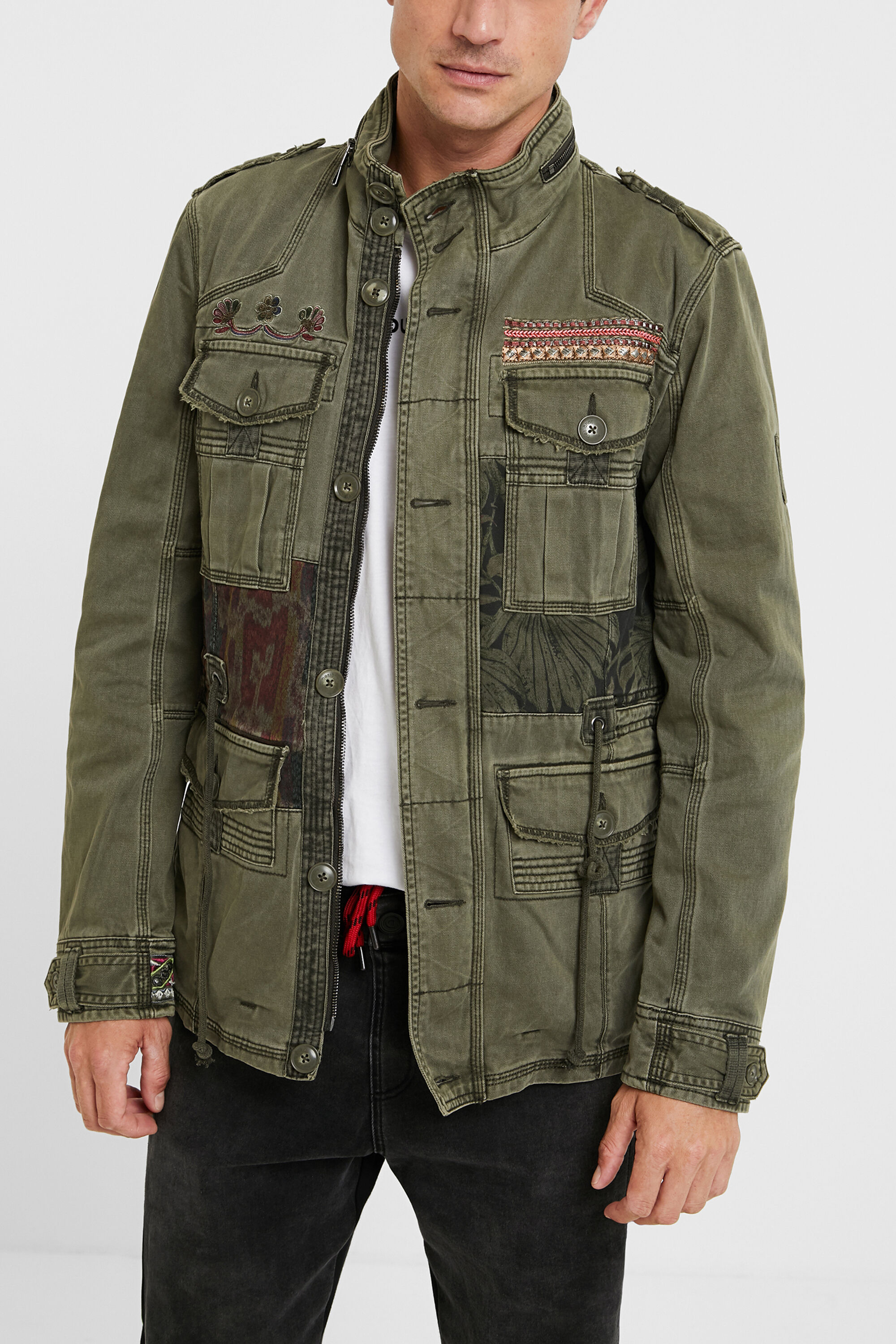 Chaqueta militar patch estampados | Chaqueta militar patch estampados |
