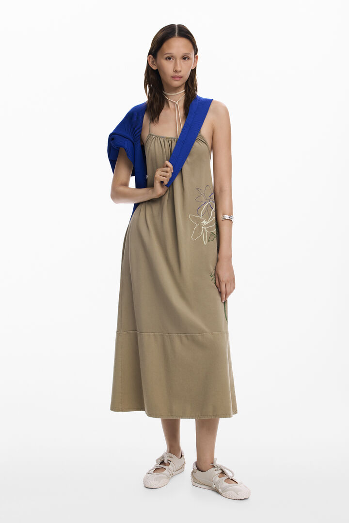 Straight neckline dress