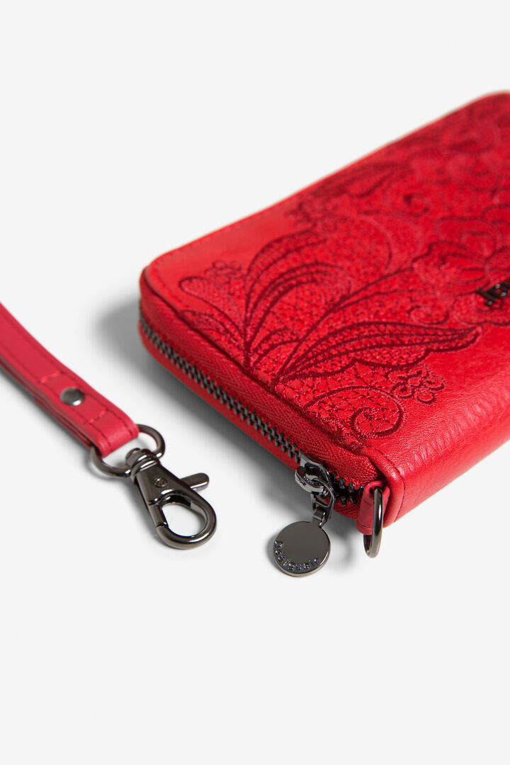 Embroidered coin purse bracelet | Desigual