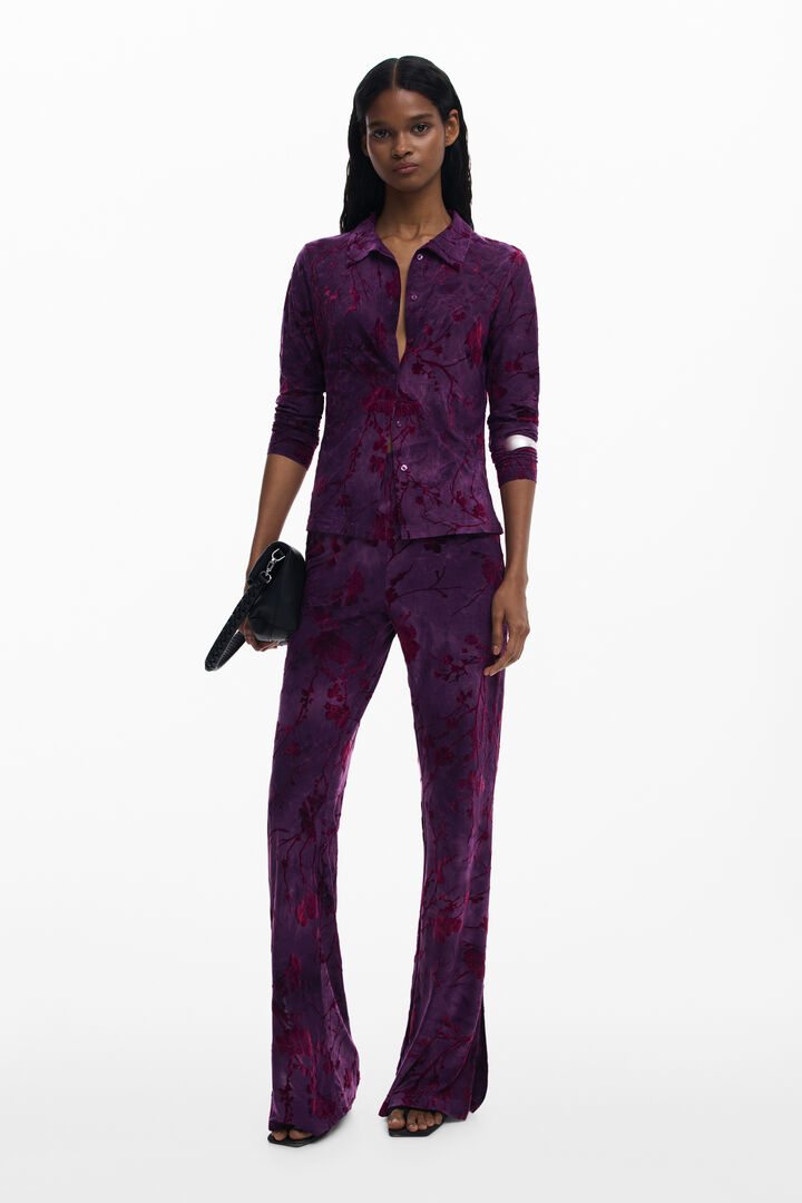 Flared textured fluid pants
