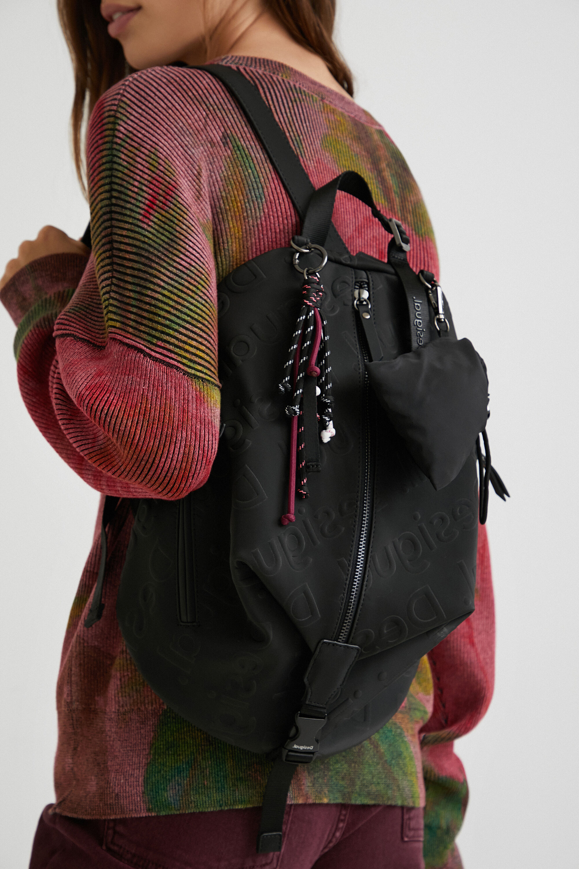 Mochila cheap saco desigual