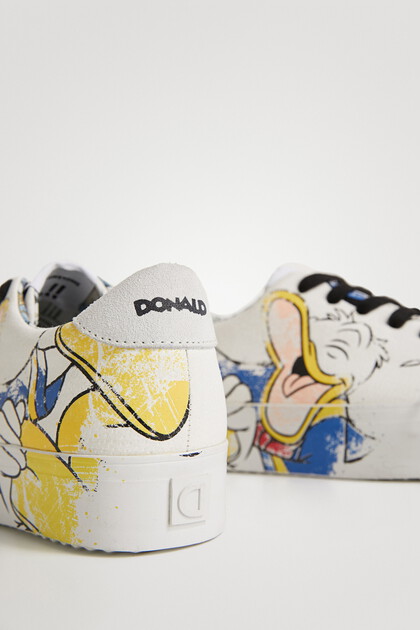 Sneakersy z motywem Kaczora Donalda