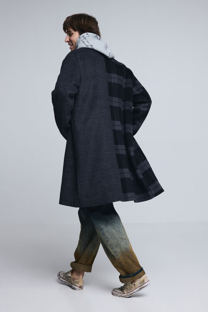 Cappotto bimateriale a quadri | Desigual