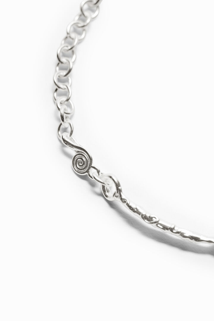 Choker flor y cadena baño oro Zalio | Desigual