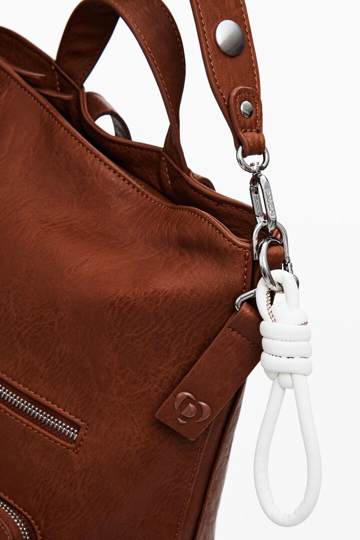 Mochila logo efecto piel mediana | Desigual