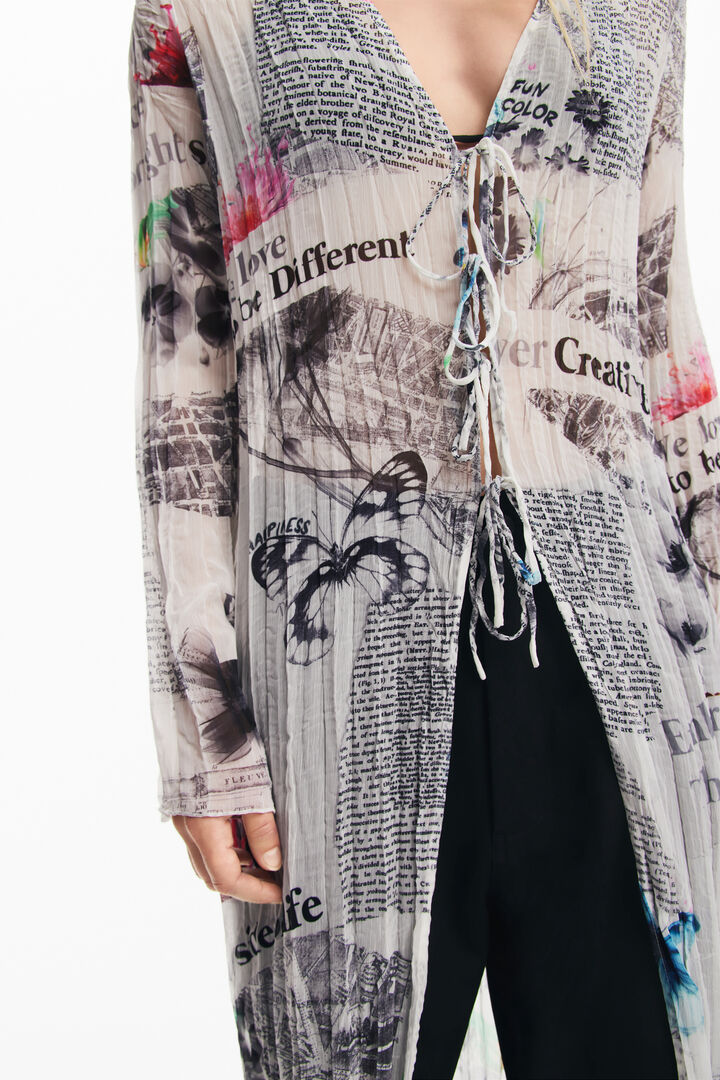 Blusa larga estampado periódico | Desigual