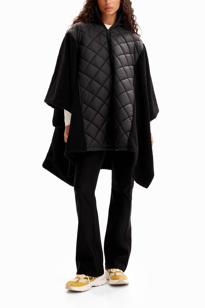 Quilted fleece poncho | Desigual