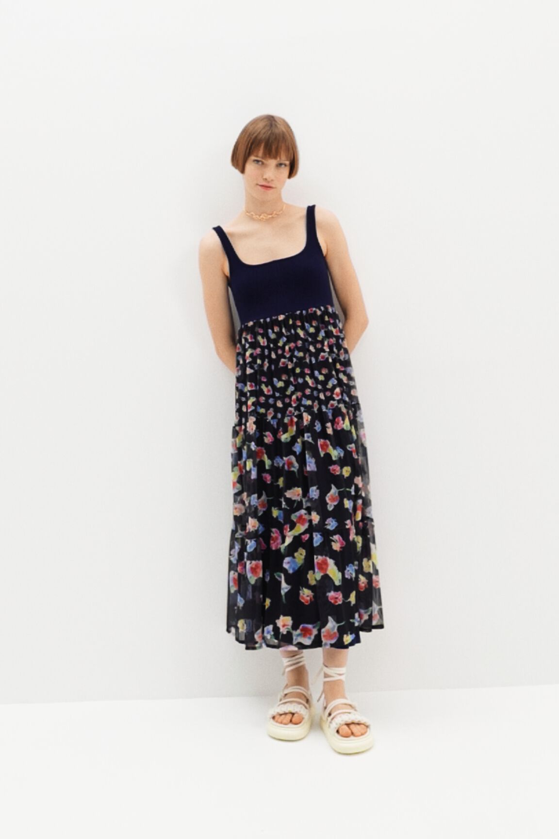 レディース 花柄 コンビネーション ミディワンピース I Desigual.com