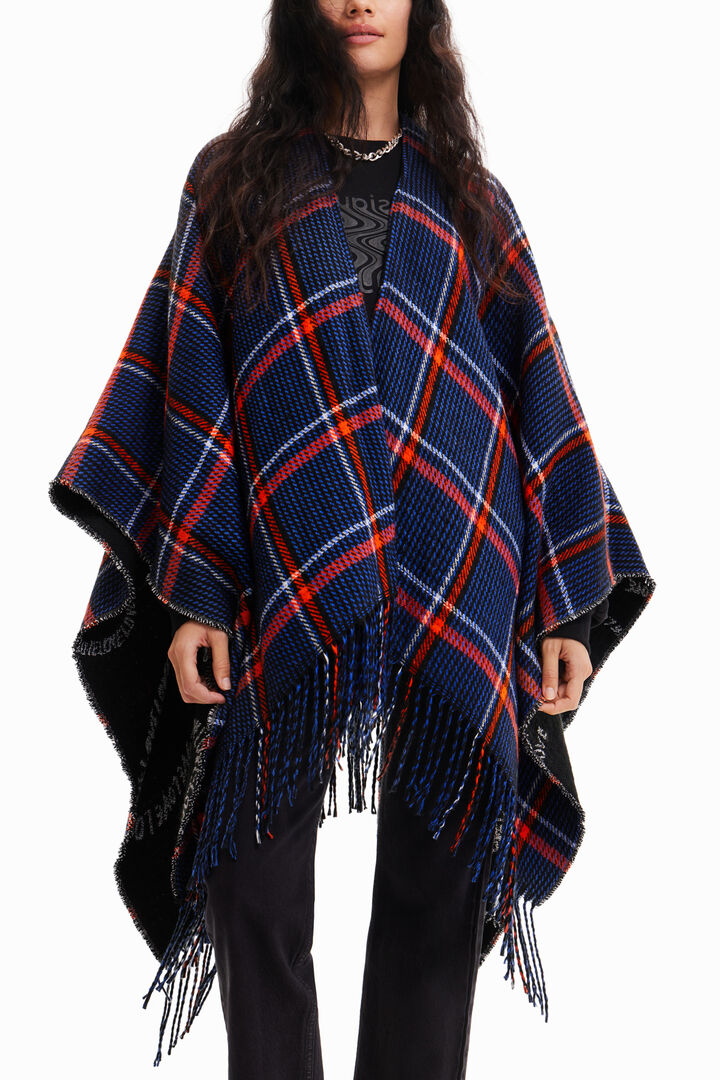 Reversible plaid poncho | Desigual
