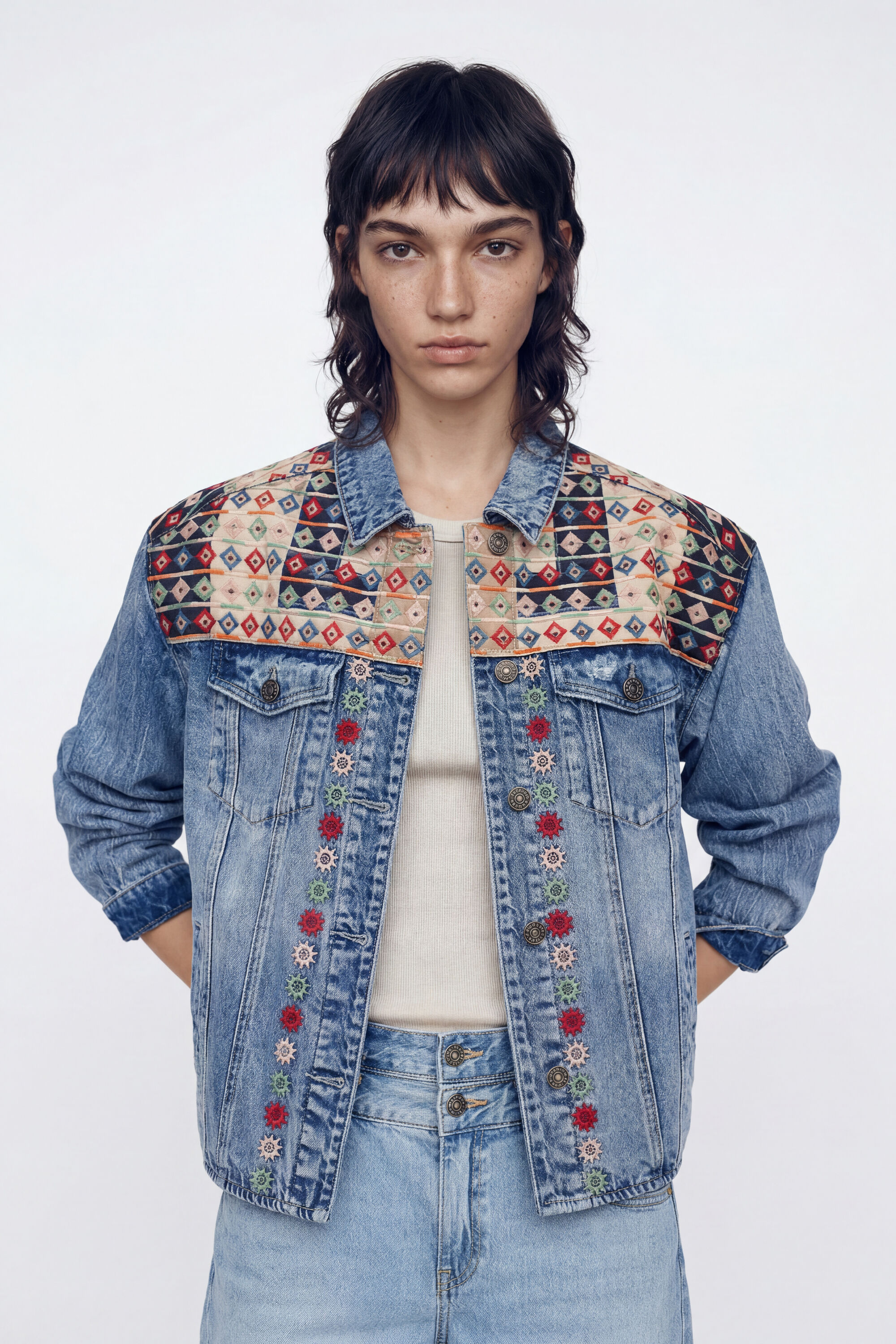 Desigual, Chaqueta vaquera trucker bordados, Azul
