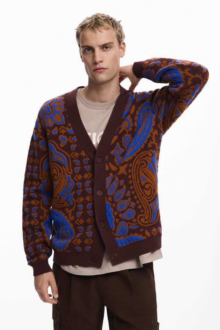 Cardigan en maille paisley