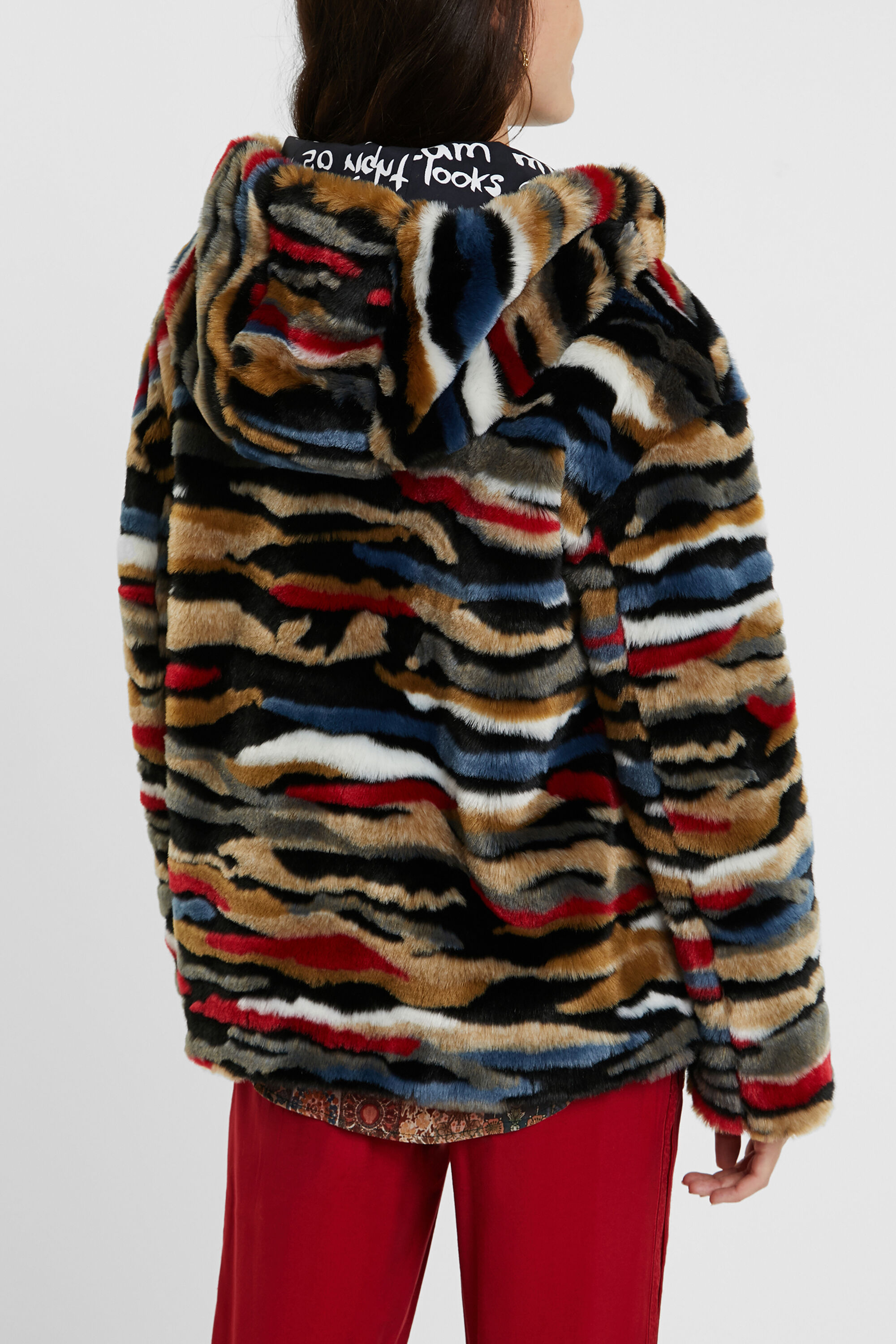 Chaqueta peluche desigual discount