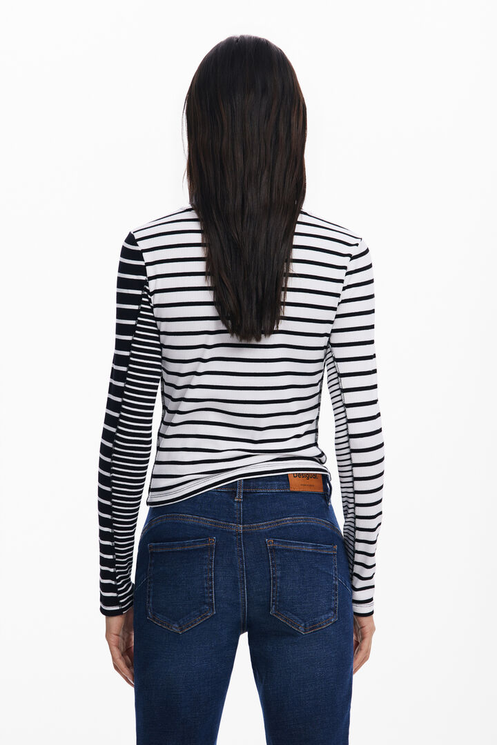 Asymmetric striped T-shirt | Desigual