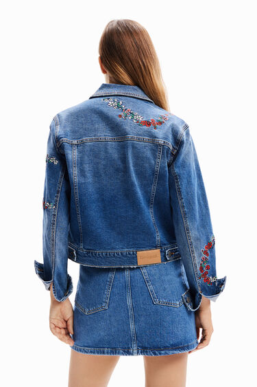 Embroidered denim trucker jacket | Desigual