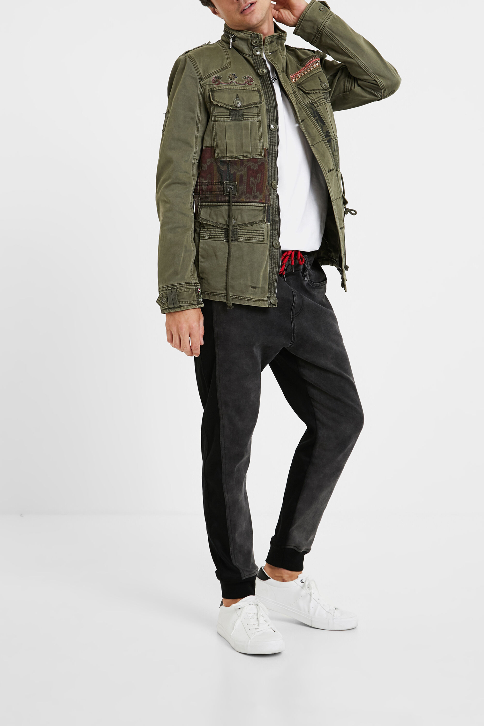 Chaqueta militar patch estampados | Chaqueta militar patch estampados |