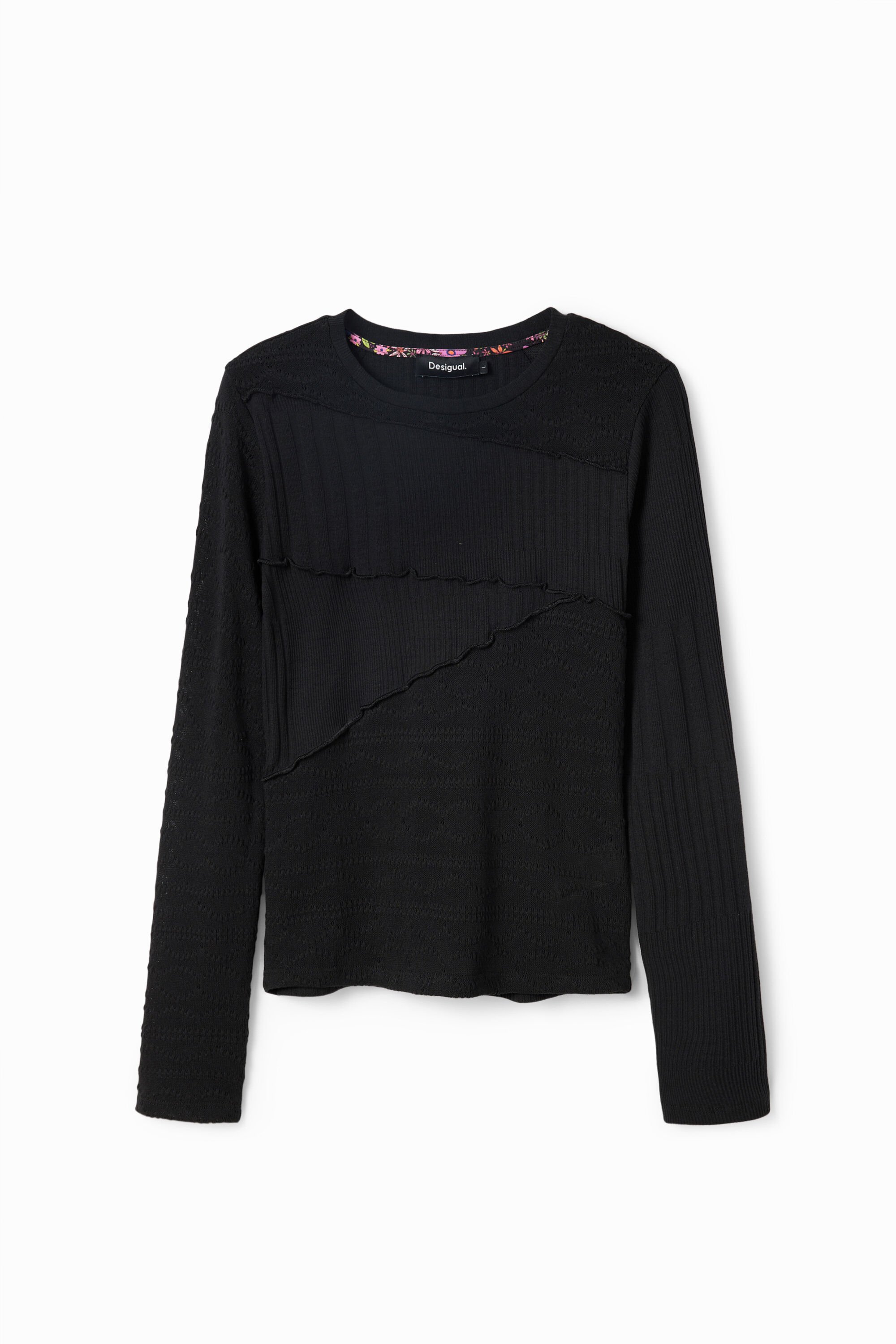 Geripptes Shirt Texturen