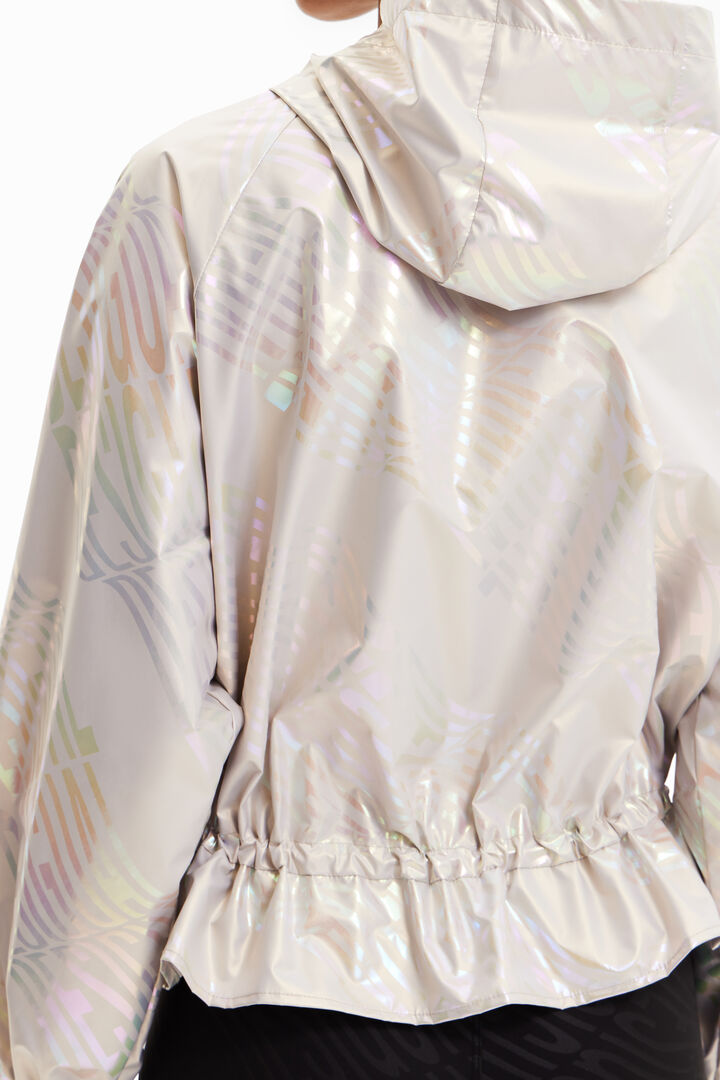 Iridescent sport jacket | Desigual