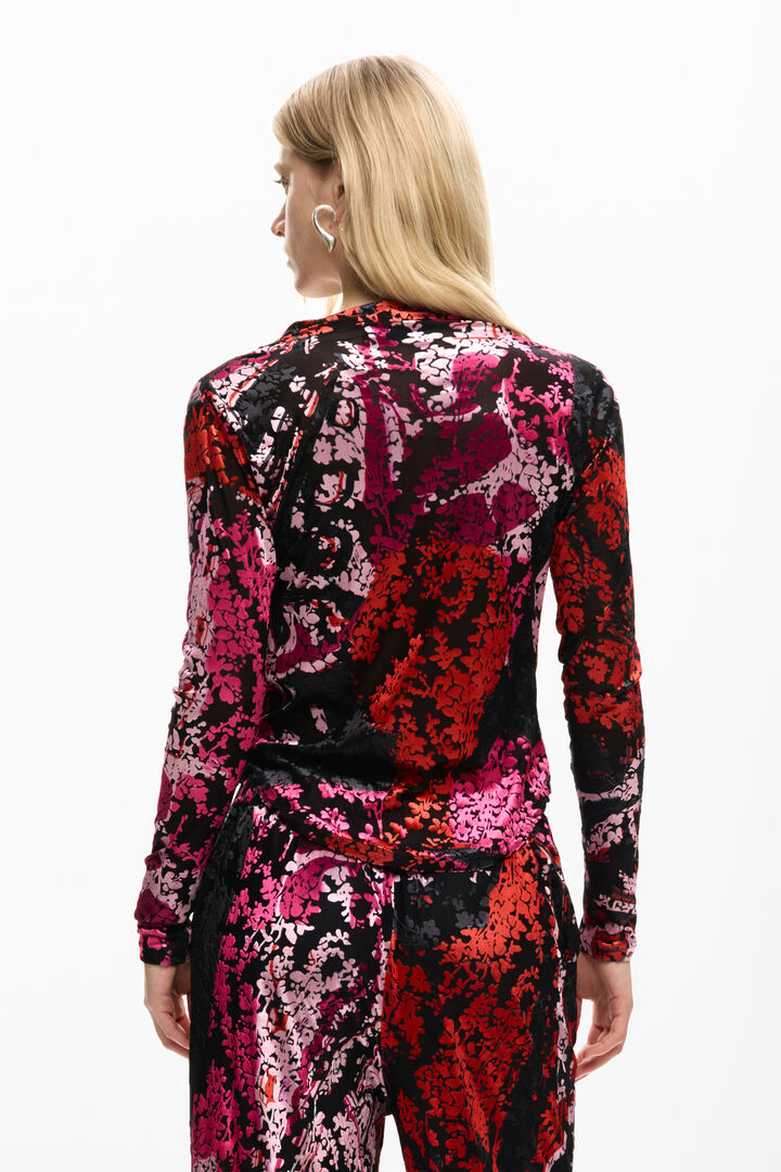 T-shirt designed by Mr. Christian Lacroix | Desigual