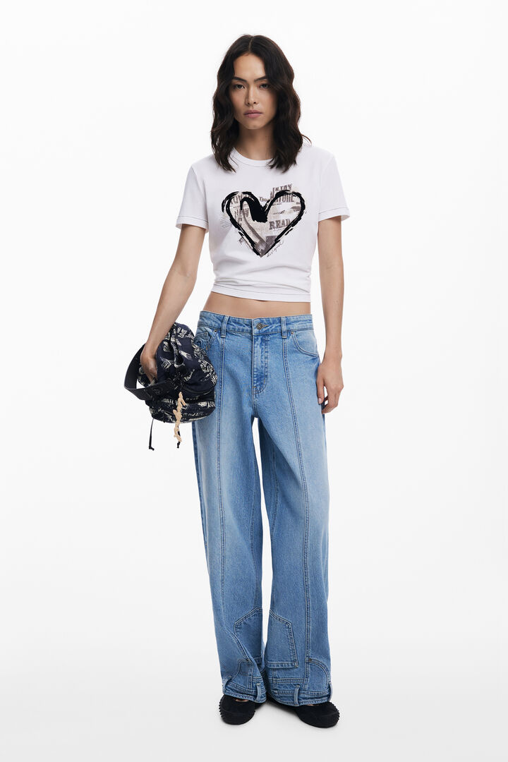 Maglietta cuore giornale | Desigual
