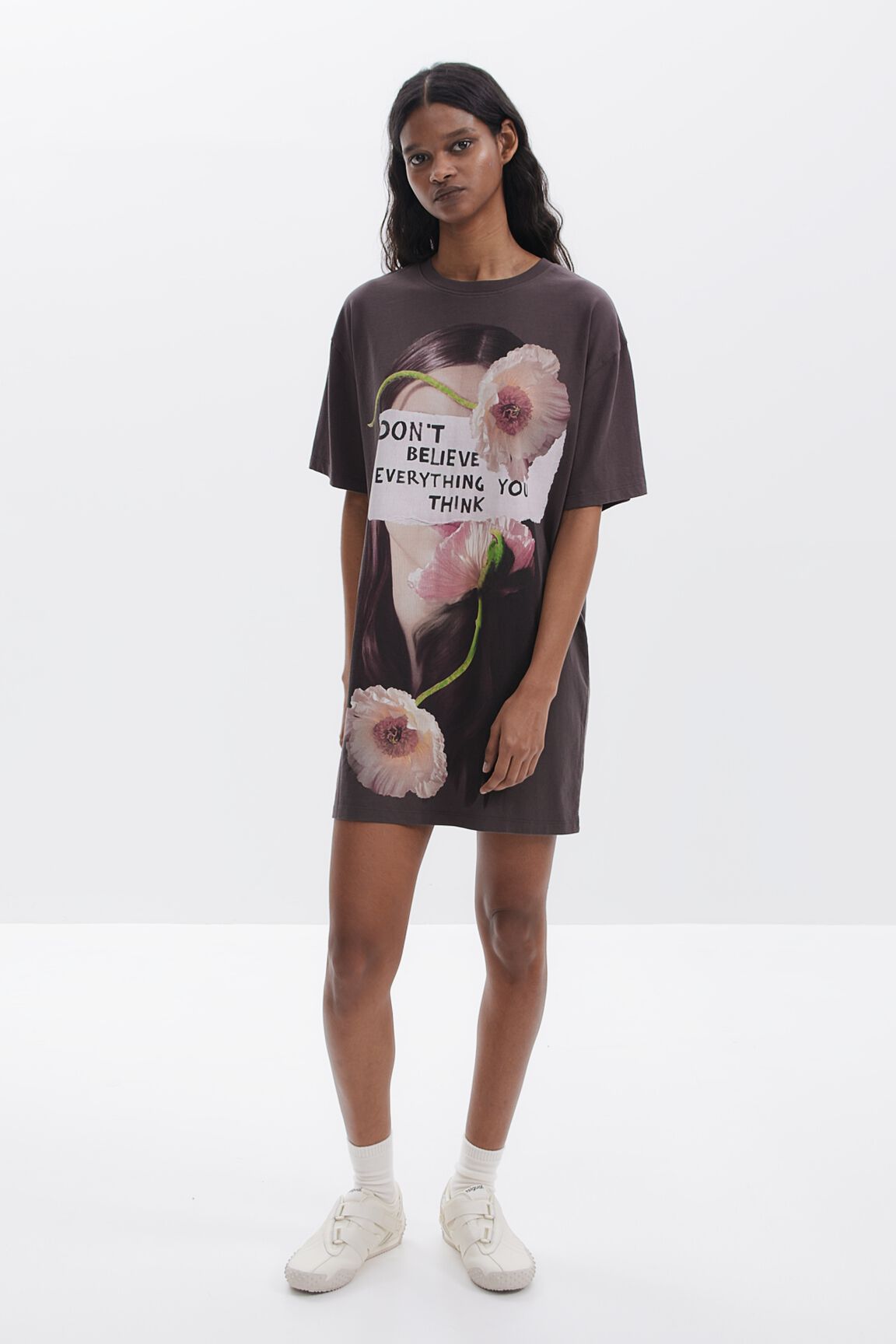 Tシャツスタイルのドレス 女性用 I Desigual.com